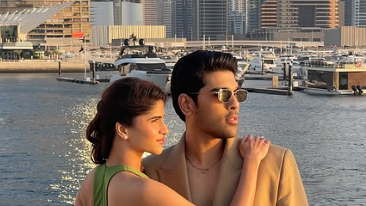 Allu Sirish marries Nayanika Reddy in star-studded Hyderabad wedding; CM Revanth Reddy attends